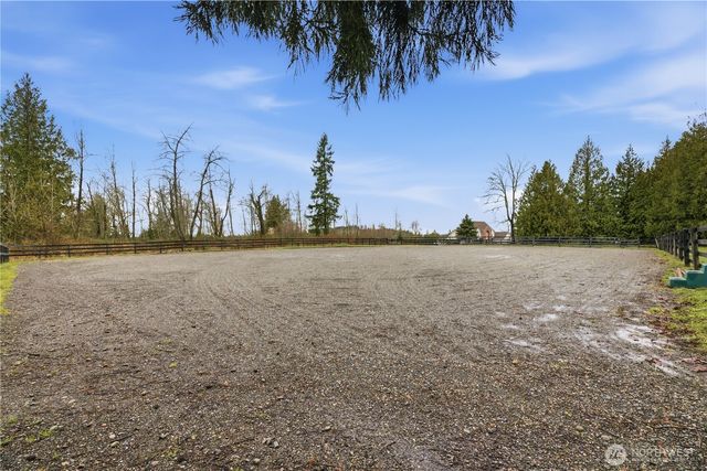 27420 SE 392nd Street, Enumclaw, WA 98022