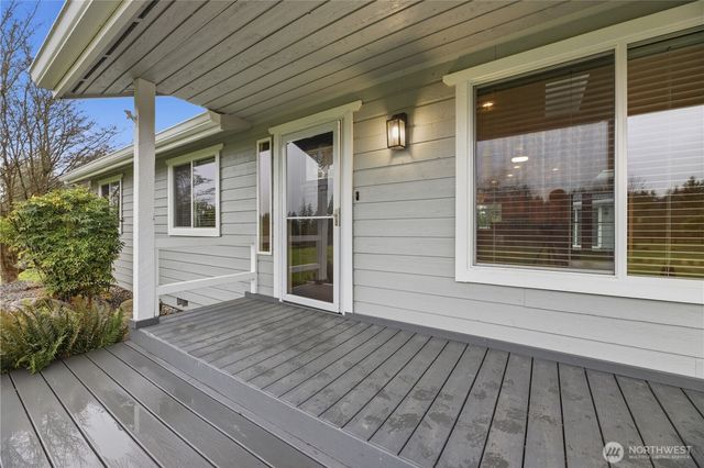 27420 SE 392nd Street, Enumclaw, WA 98022