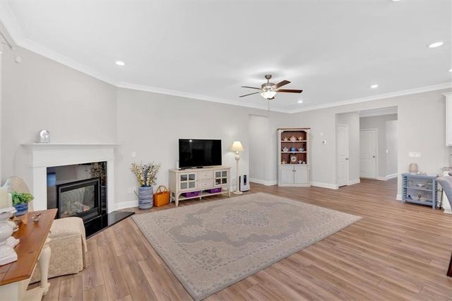 427 BLUFFS VIEW Lane, Canton, GA 30114