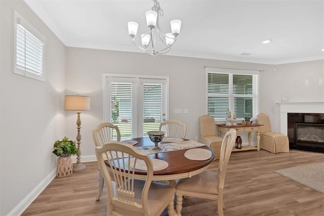 427 BLUFFS VIEW Lane, Canton, GA 30114