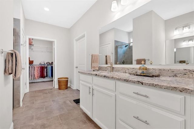 427 BLUFFS VIEW Lane, Canton, GA 30114