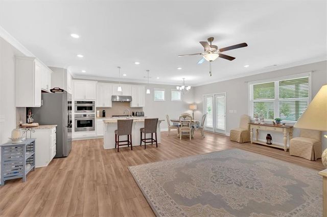 427 BLUFFS VIEW Lane, Canton, GA 30114