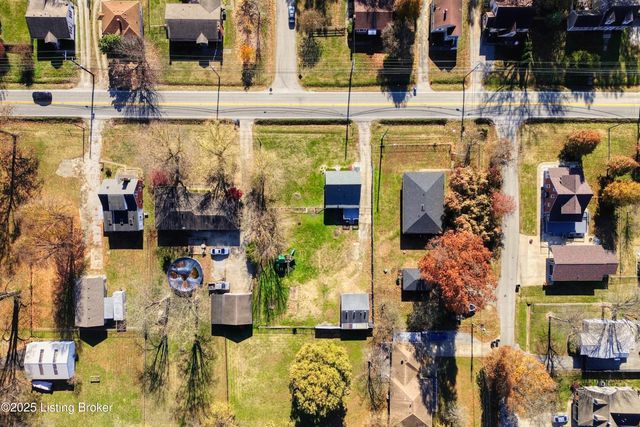 4915 Greenwood Rd, Louisville, KY 40258