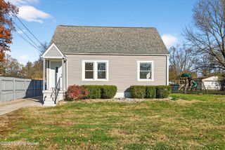 4915 Greenwood Rd, Louisville, KY 40258