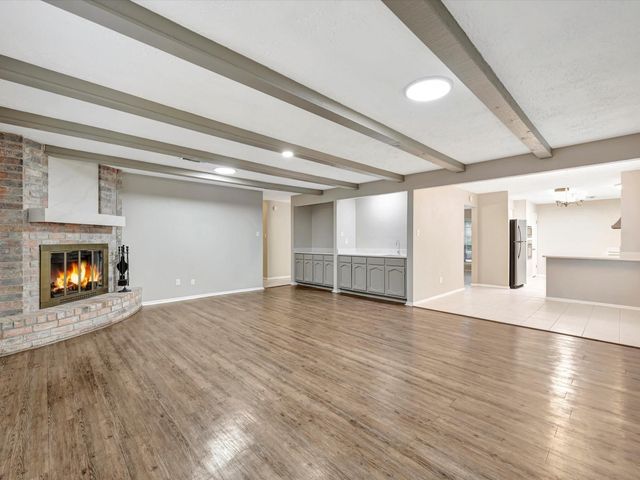 2312 Meade Court, League City, TX 77573