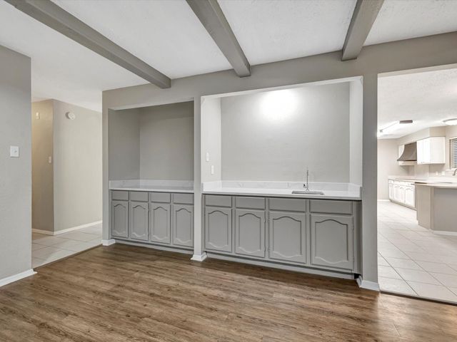 2312 Meade Court, League City, TX 77573