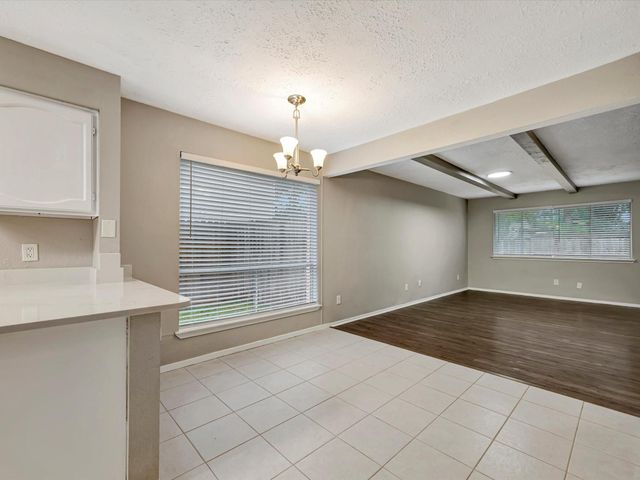 2312 Meade Court, League City, TX 77573