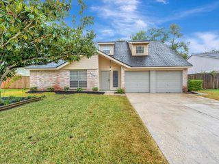 2312 Meade Court, League City, TX 77573
