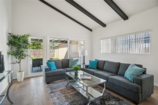 2523 Eckleson, Lakewood, CA 90712