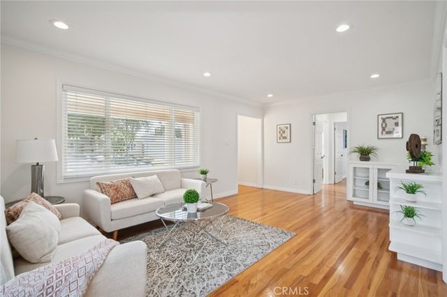 2523 Eckleson, Lakewood, CA 90712