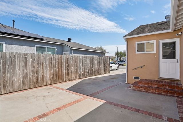 2523 Eckleson, Lakewood, CA 90712