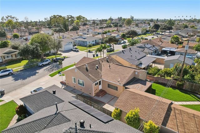 2523 Eckleson, Lakewood, CA 90712