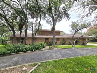 44 Ridge Drive, New Braunfels, TX 78130