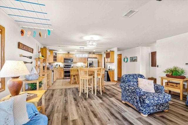 2013-6 S Czech Court #1106, Arkdale, WI 54613