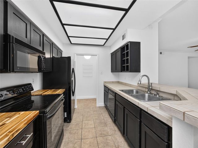 4711 Spicewood Springs RD 168, Austin, TX 78759