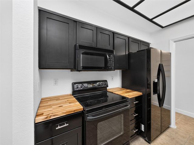 4711 Spicewood Springs RD 168, Austin, TX 78759