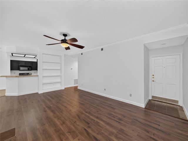 4711 Spicewood Springs RD 168, Austin, TX 78759