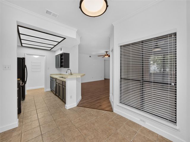 4711 Spicewood Springs RD 168, Austin, TX 78759