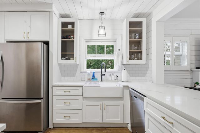 1707 Northwood RD, Austin, TX 78703