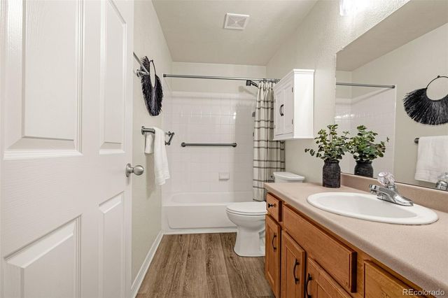 4888 Kerry Lynn View 101, Colorado Springs, CO 80922
