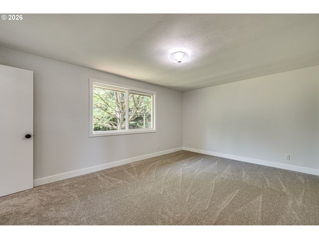 15015 Ne 74TH St, Vancouver, WA 98682