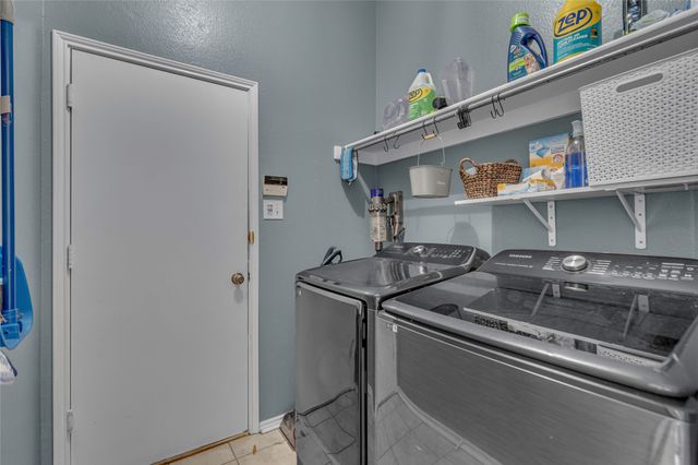 138 Cottonwood Lane, Little Elm, TX 75068