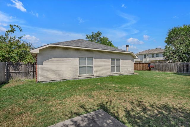 138 Cottonwood Lane, Little Elm, TX 75068