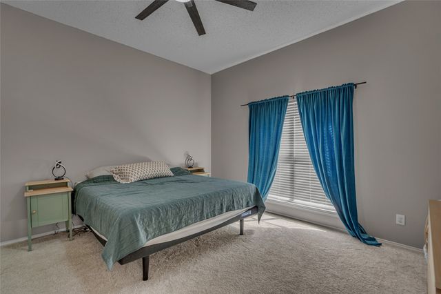 138 Cottonwood Lane, Little Elm, TX 75068