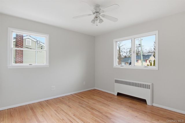 24 Aldrich Street, Huntington Station, NY 11746