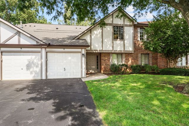2249 N Enlund Drive 4, Palatine, IL 60074