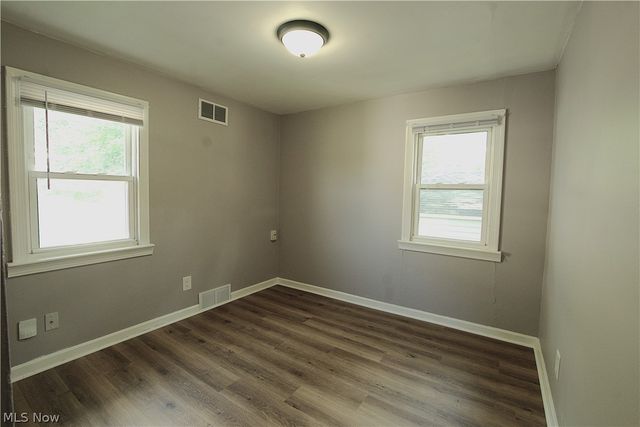 34 Kenmore Avenue, Barberton, OH 44203