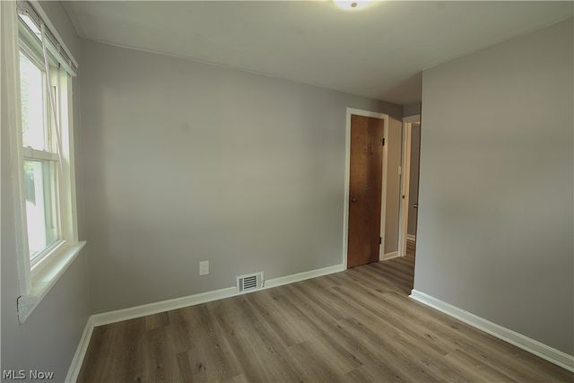 34 Kenmore Avenue, Barberton, OH 44203