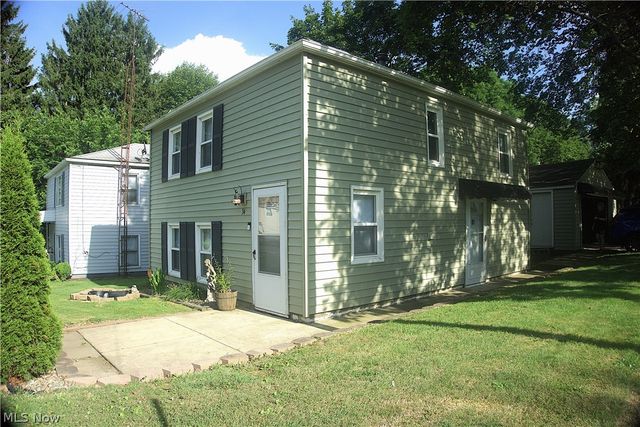 34 Kenmore Avenue, Barberton, OH 44203