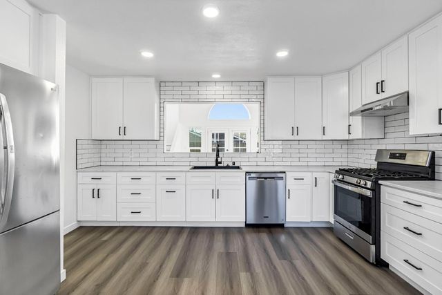 4121 W Michigan Avenue, Fresno, CA 93722