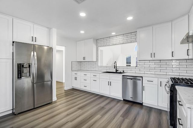 4121 W Michigan Avenue, Fresno, CA 93722