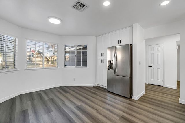 4121 W Michigan Avenue, Fresno, CA 93722