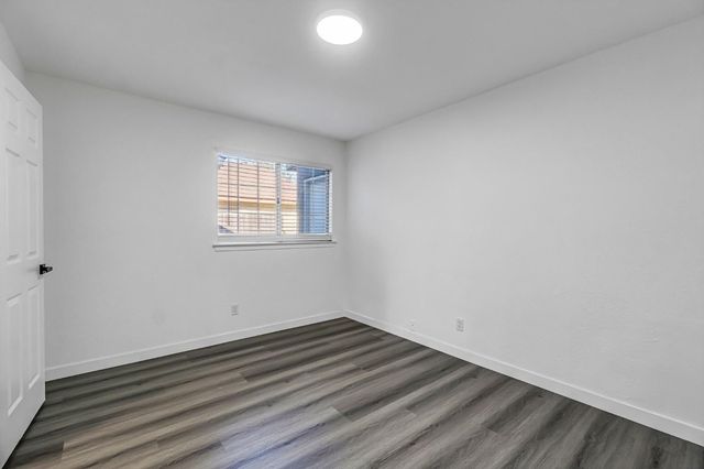 4121 W Michigan Avenue, Fresno, CA 93722