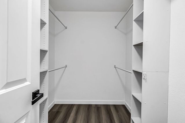 4121 W Michigan Avenue, Fresno, CA 93722