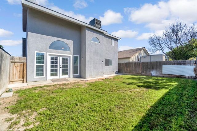 4121 W Michigan Avenue, Fresno, CA 93722