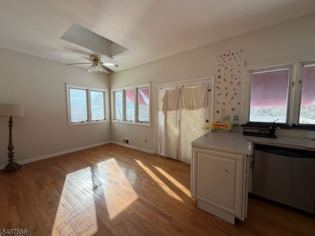 92 Hobart Ave, Millburn Twp., NJ 07078