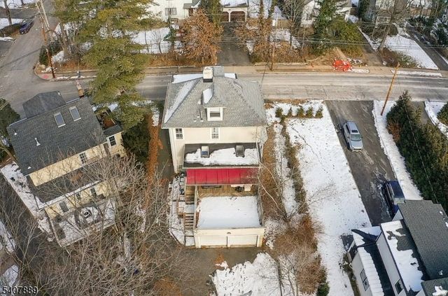 92 Hobart Ave, Millburn Twp., NJ 07078