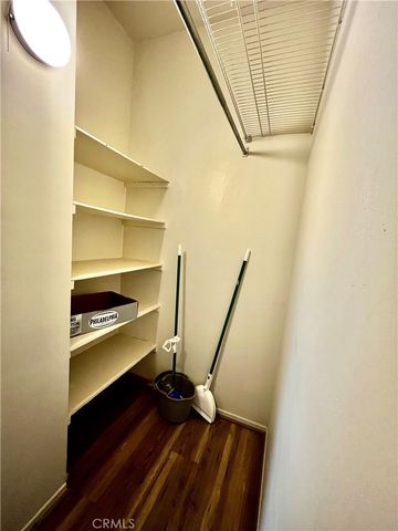 10443 Magnolia Boulevard, North Hollywood, CA 91601