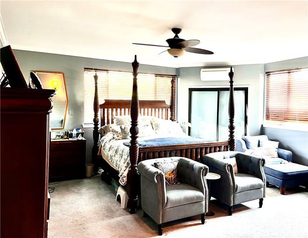 10443 Magnolia Boulevard, North Hollywood, CA 91601