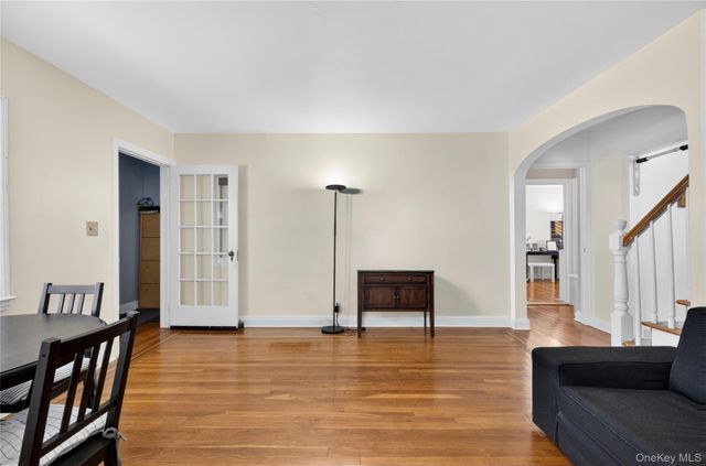 1217 Hillside Avenue, New Hyde Park, NY 11040