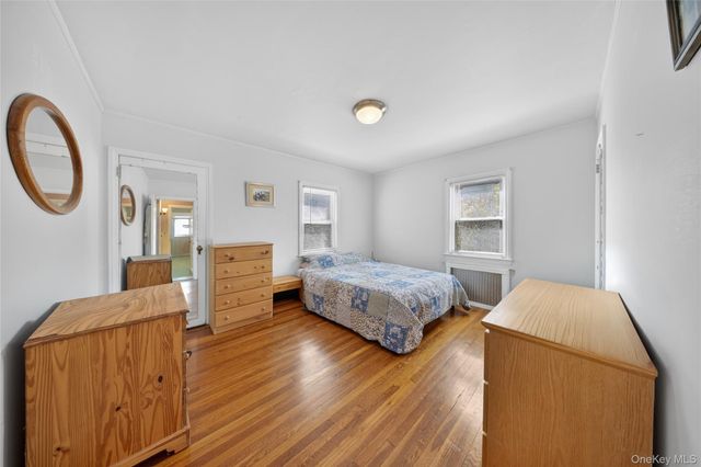 1217 Hillside Avenue, New Hyde Park, NY 11040