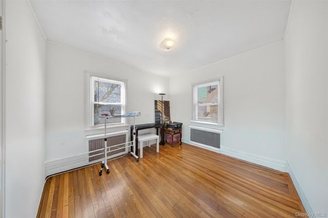 1217 Hillside Avenue, New Hyde Park, NY 11040