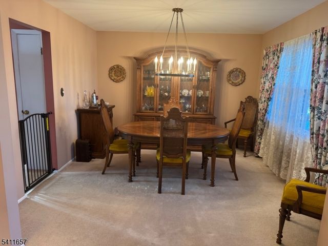 2 Peach Tree Ct, Parsippany-troy Hills Twp., NJ 07054