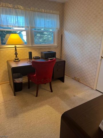 2 Peach Tree Ct, Parsippany-troy Hills Twp., NJ 07054