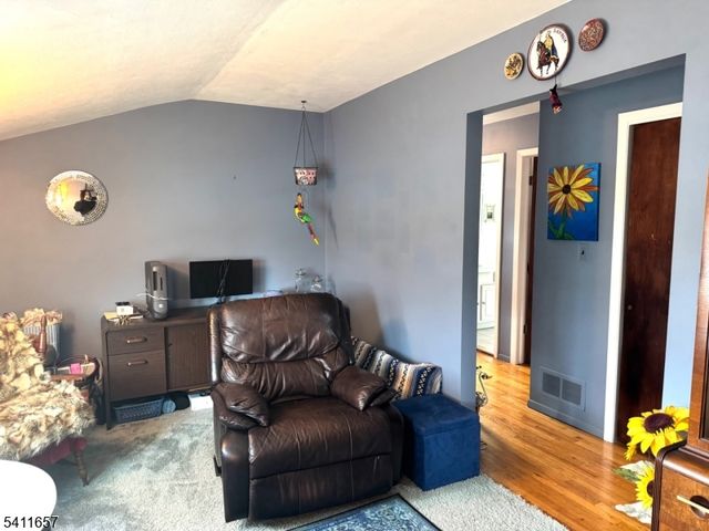 2 Peach Tree Ct, Parsippany-troy Hills Twp., NJ 07054