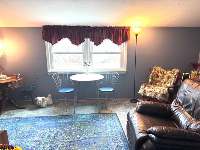 2 Peach Tree Ct, Parsippany-troy Hills Twp., NJ 07054